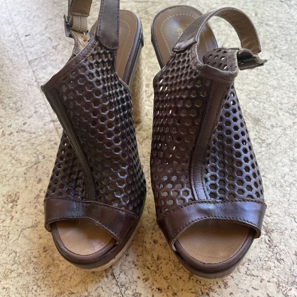Classic brown perforated leather high heel platform Espadrilles sandals 8 38 NEW - Picture 4 of 9